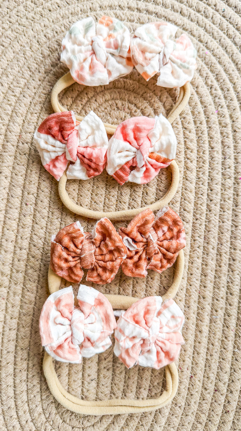 Waved Neutral Flower- Piggies