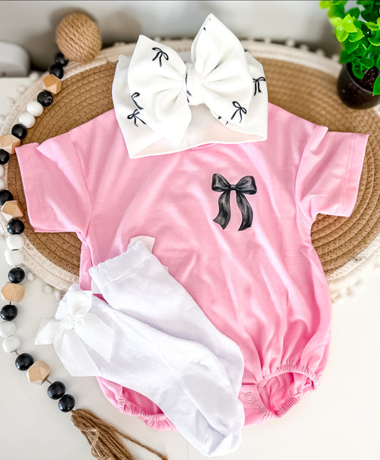 Black bow bundle w/ socks