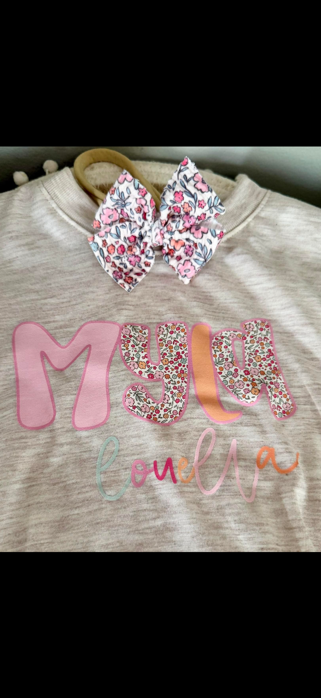 Custom Name Bubble w/ matching Bow